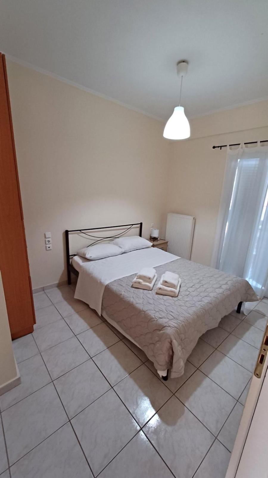 Ostria Seaside Apartments Патри Екстер'єр фото